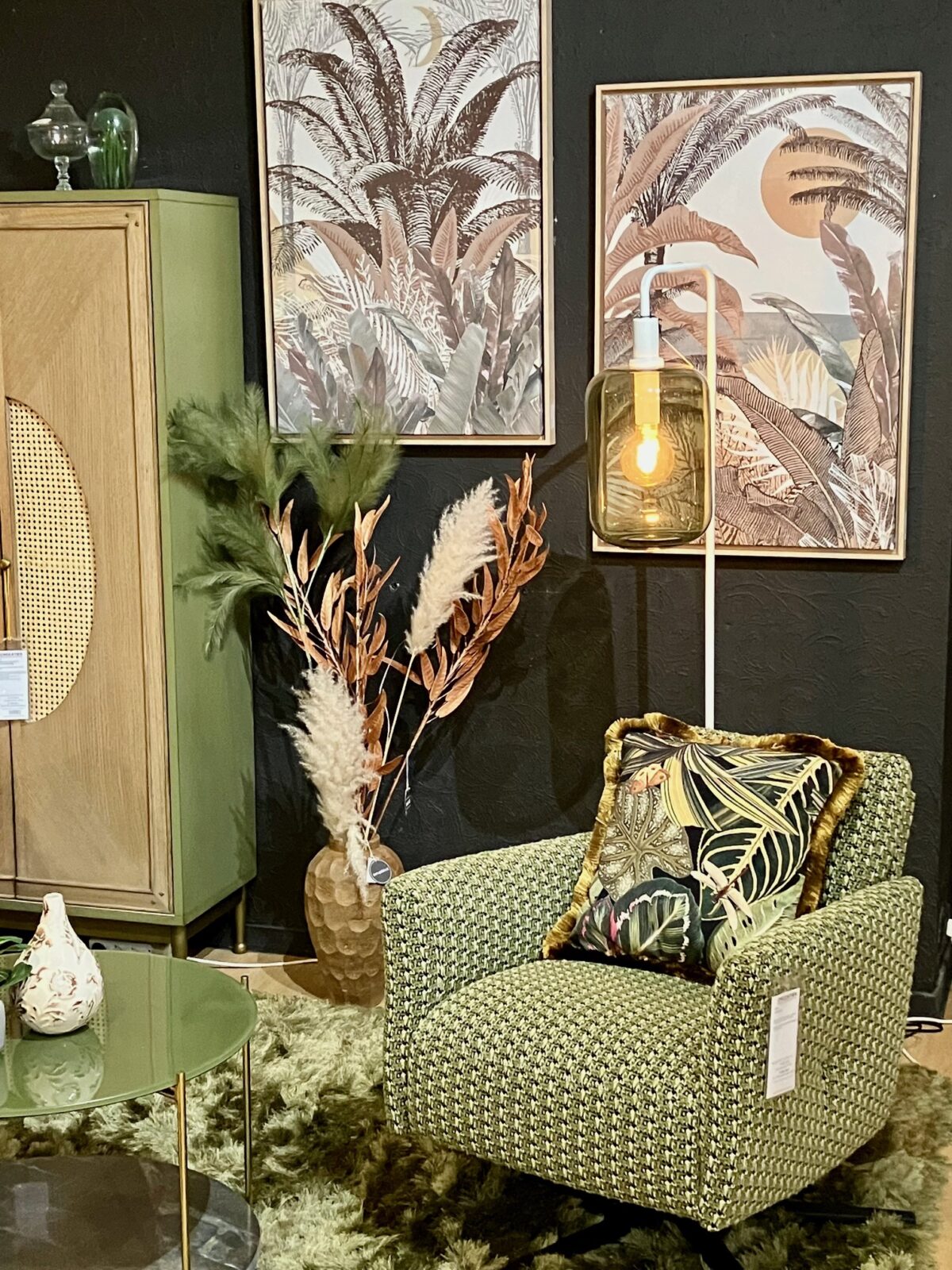 mobilier intérieur manche