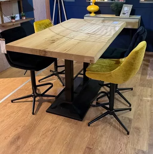 mobilier intérieur normandie : crozatier, Table Roma